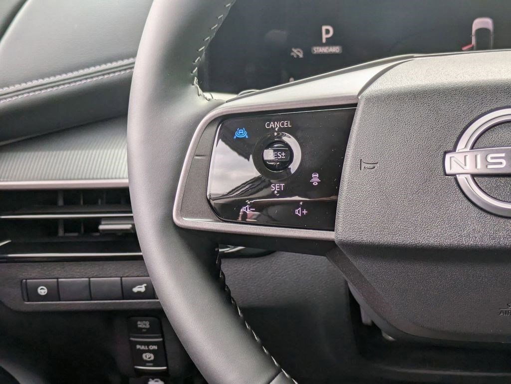 New 2025 Nissan Murano SV image 48