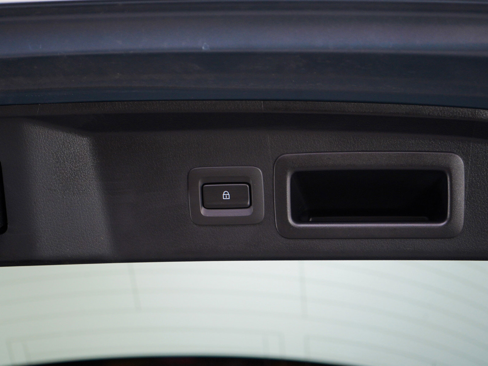 Used 2023 MAZDA CX-30 AWD 2.5 S w/ Preferred Package image 11