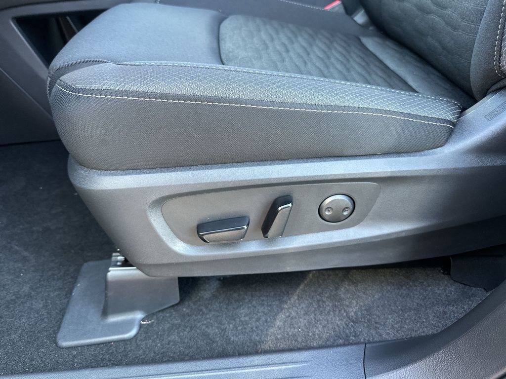 New 2026 Nissan Pathfinder SV image 12