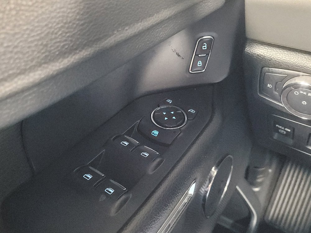 Used 2018 Ford Expedition XLT RWD image 27