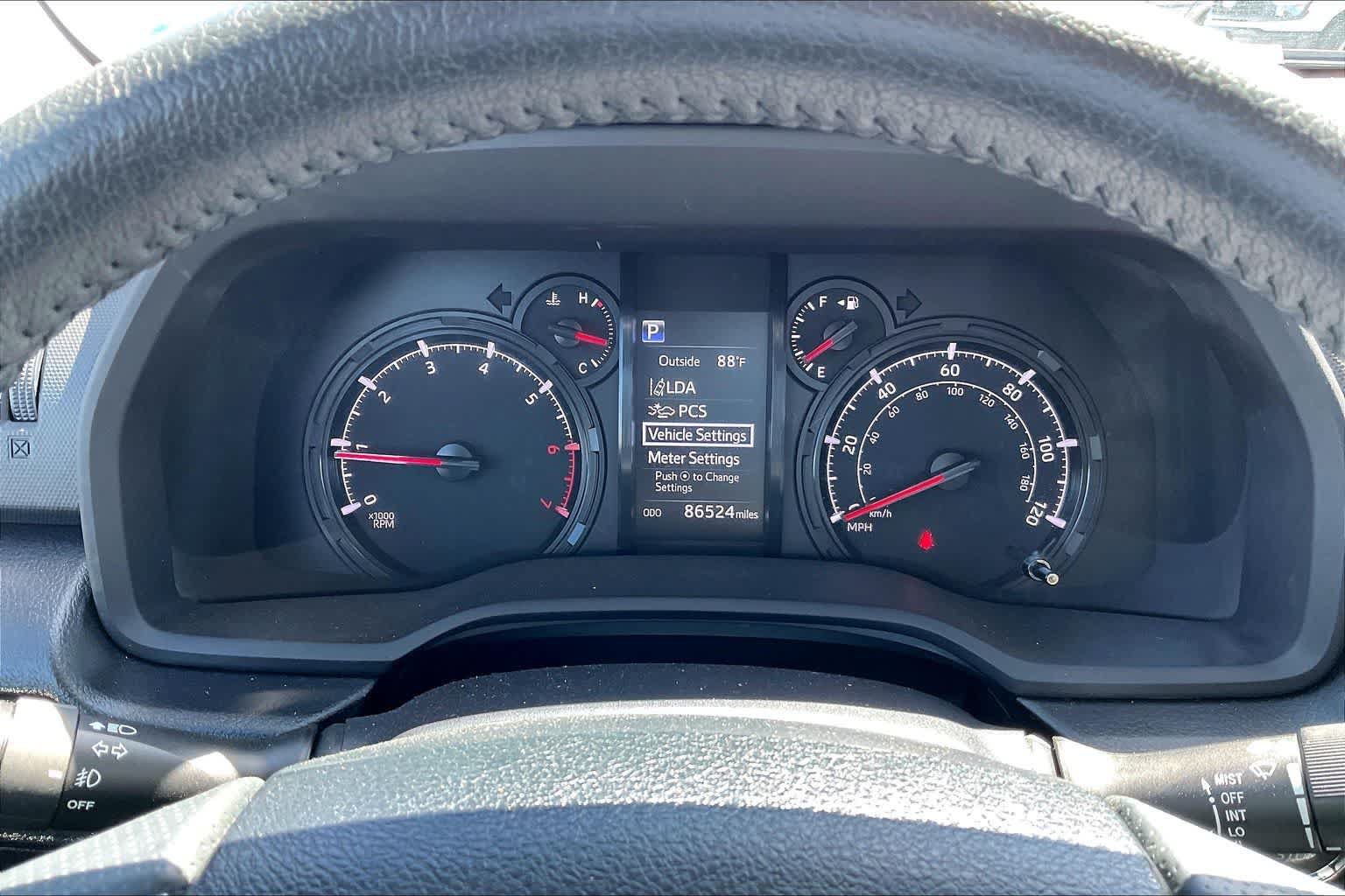 Used 2021 Toyota 4Runner SR5 Premium w/ Moonroof Package AWD/4WD image 17