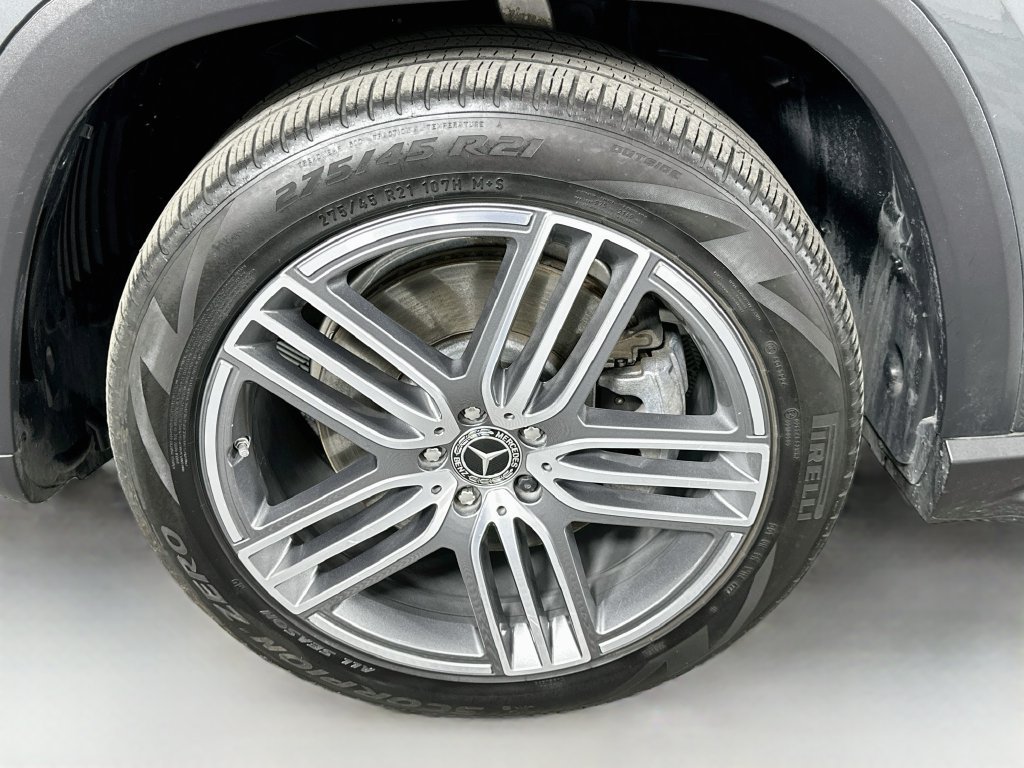 Used 2024 Mercedes-Benz GLS 450 4MATIC image 33