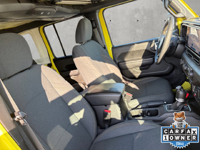 Used 2024 Jeep Wrangler Unlimited AWD/4WD image 24