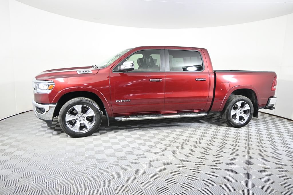 Used 2019 RAM 1500 Laramie AWD/4WD image 2