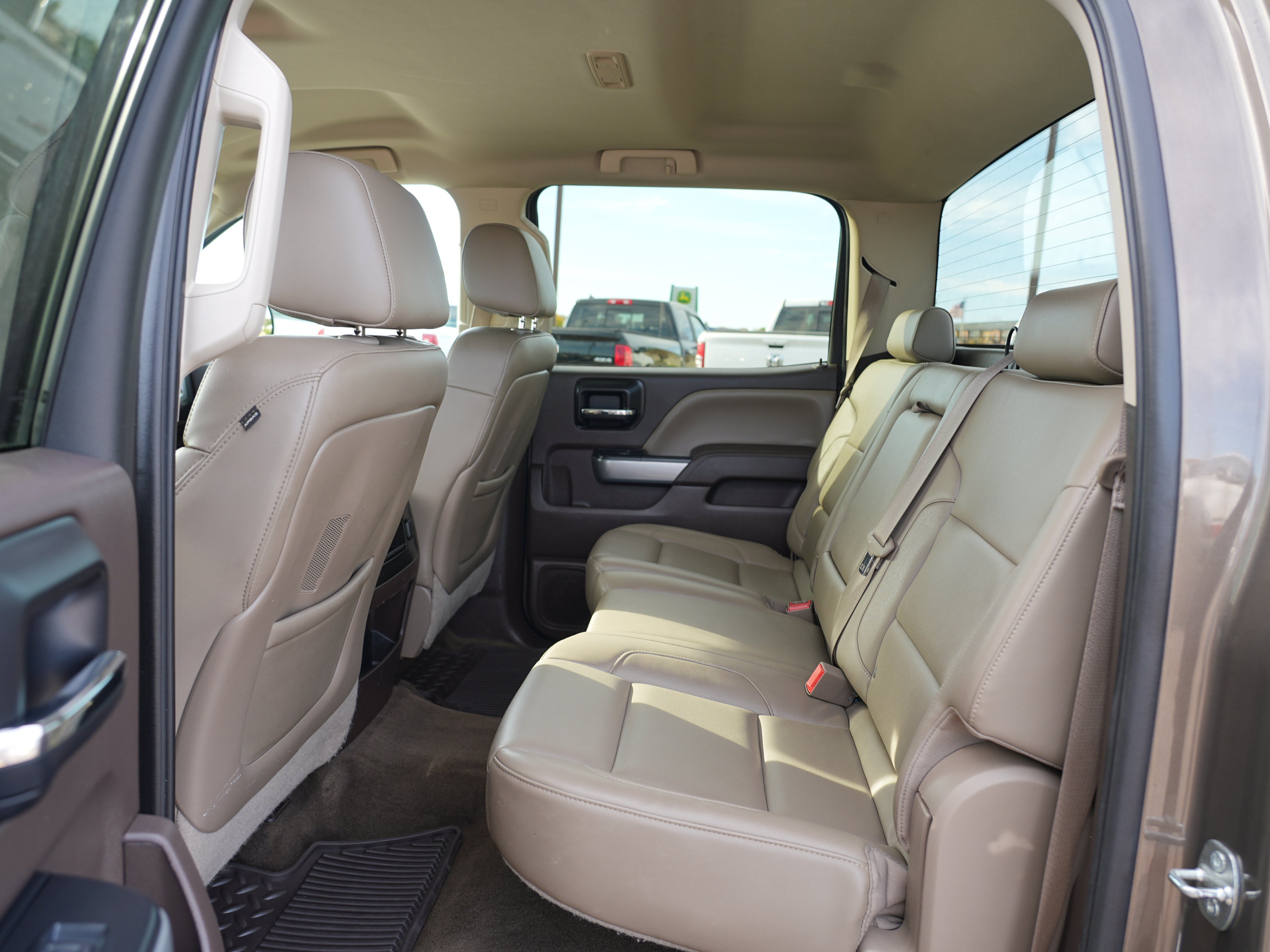 Used 2014 Chevrolet Silverado 1500 LTZ Z71 w/ LTZ Plus Package AWD/4WD image 16