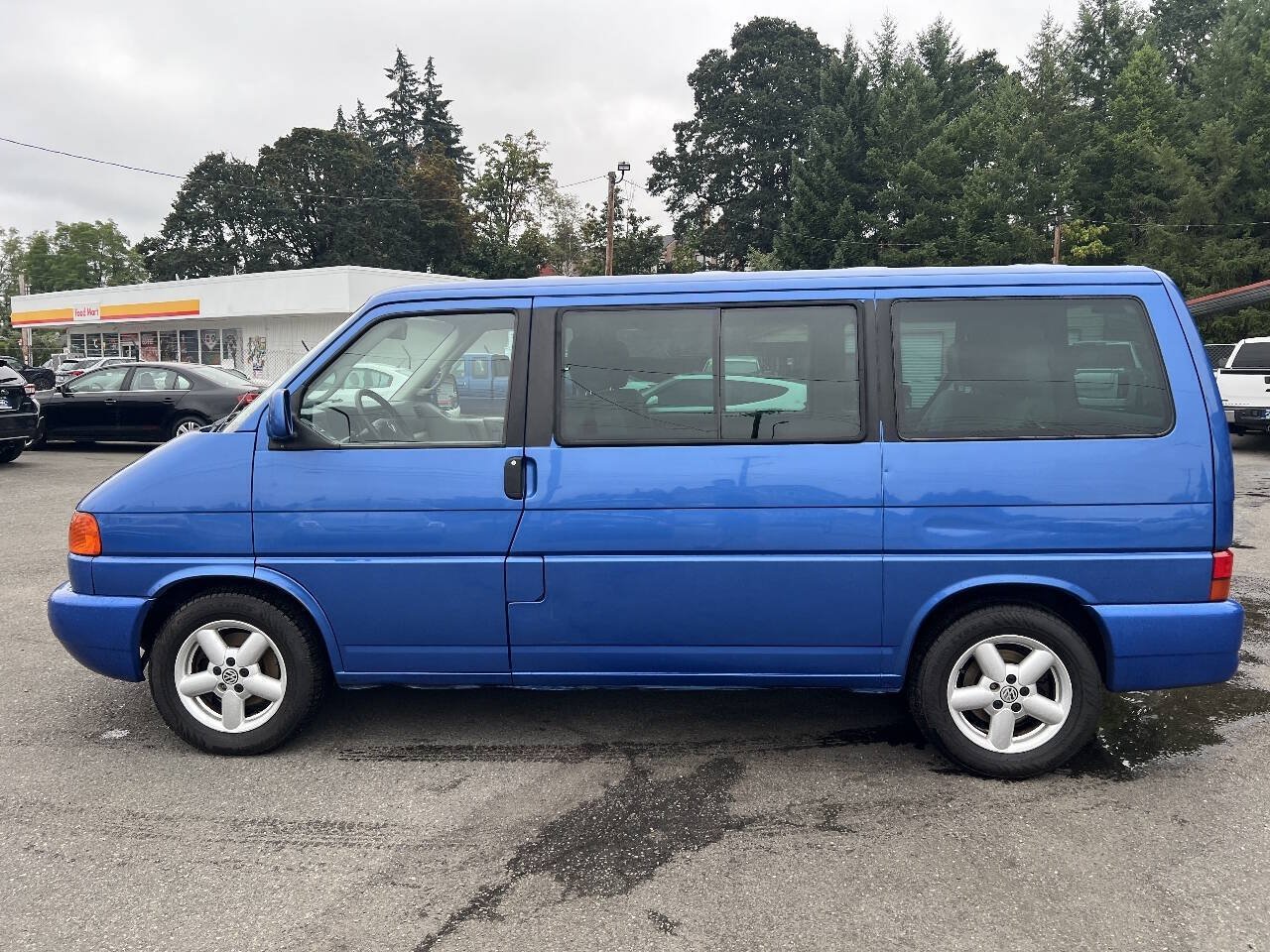Used 2003 Volkswagen Eurovan MV FWD image 38