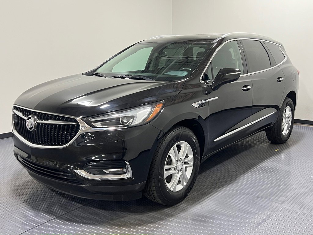 Used 2018 Buick Enclave Essence image 1