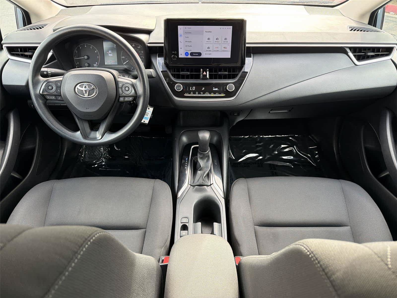 Used 2023 Toyota Corolla LE FWD image 11