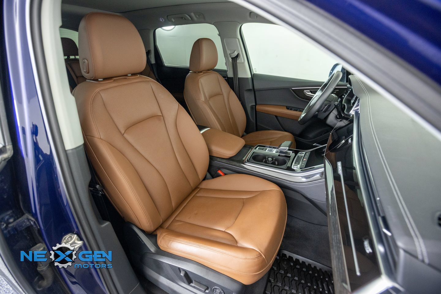 Used 2023 Audi Q7 3.0T Premium Plus w/ Premium Plus Package AWD/4WD image 44