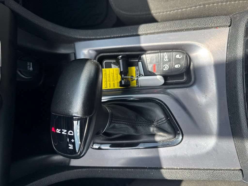 Used 2020 Dodge Charger SXT w/ Blacktop Package RWD image 13