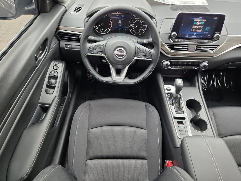 New 2026 Nissan Altima 2.5 SV AWD/4WD image 13