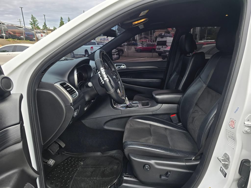 Used 2021 Jeep Grand Cherokee Laredo X AWD/4WD image 19
