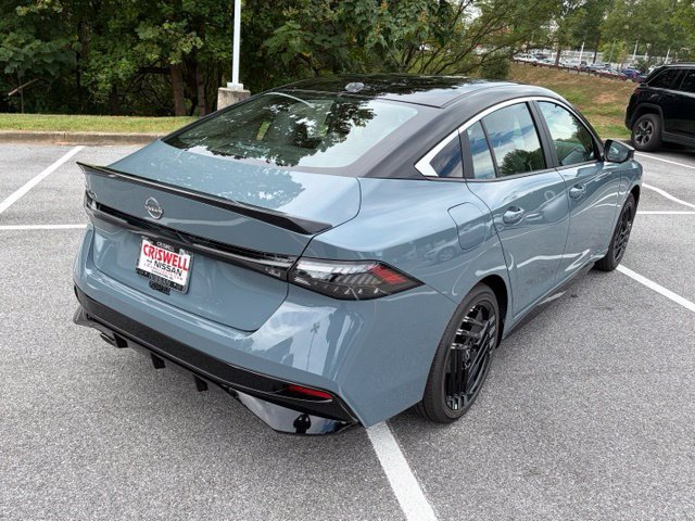 New 2027 Nissan Sentra SR w/ SR Premium Package FWD image 8