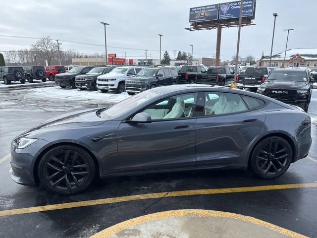 Used 2022 Tesla Model S image 4