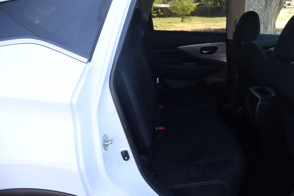 Used 2015 Nissan Murano SV w/ Premium Package AWD/4WD image 21