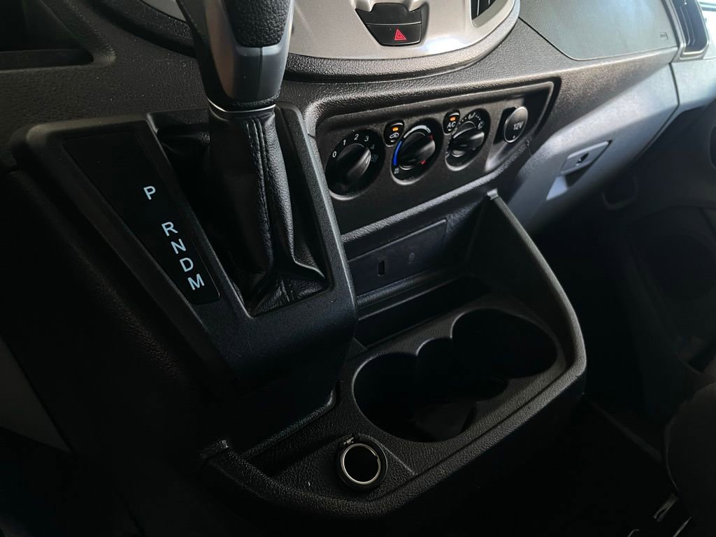 Used 2018 Ford Transit 350 XLT image 34