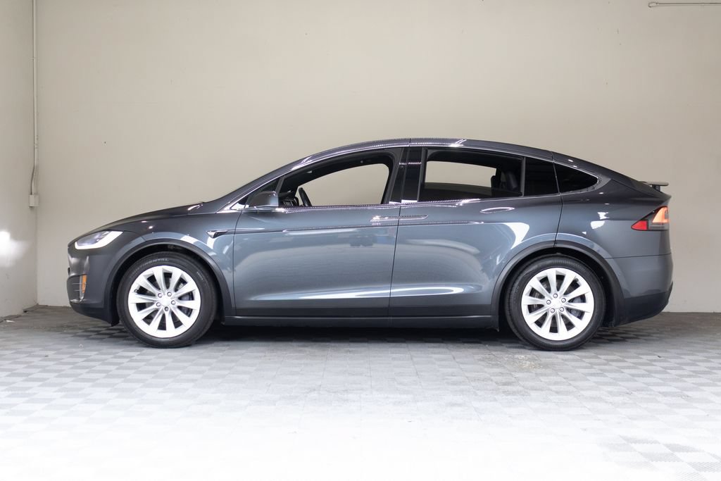 Used 2018 Tesla Model X 100D AWD/4WD image 7