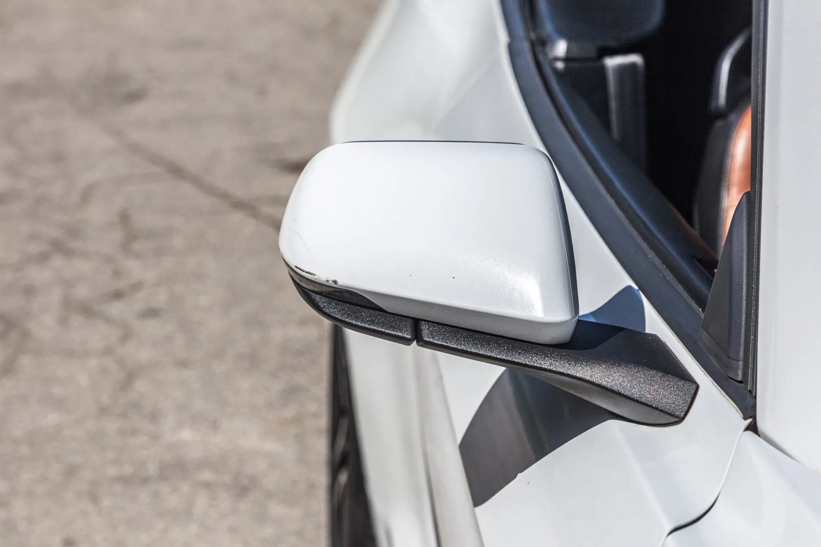 Used 2018 Ford Mustang Premium RWD image 28
