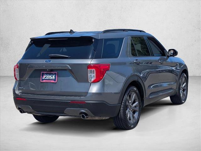 Used 2021 Ford Explorer XLT w/ Equipment Group 202A RWD image 5