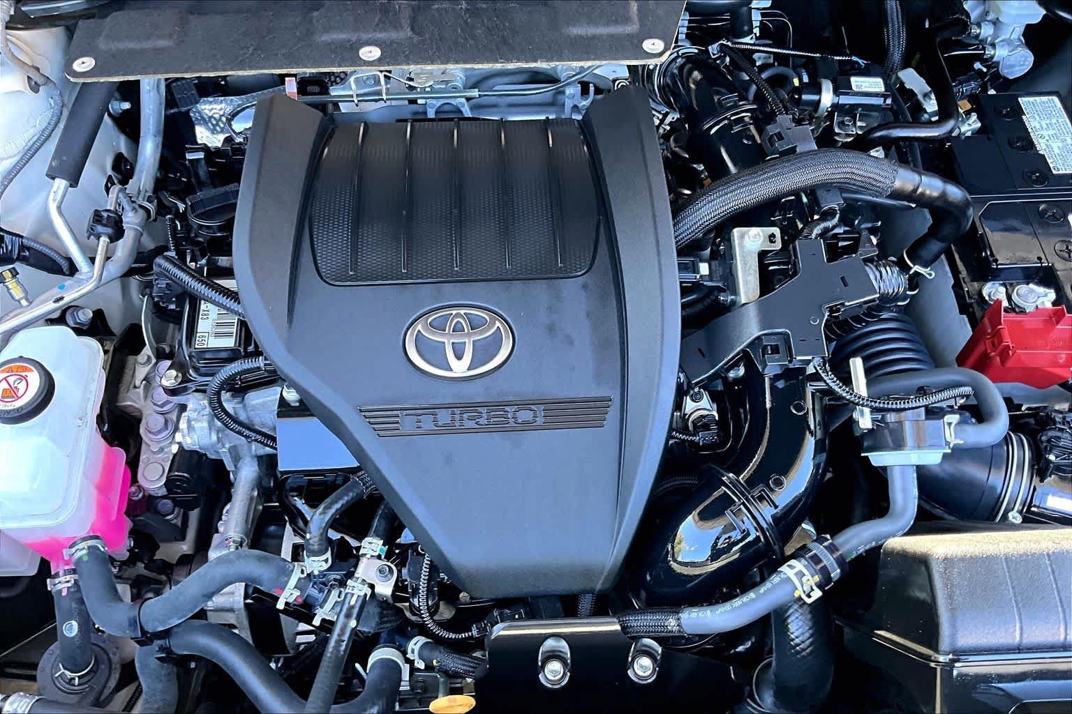 Used 2024 Toyota Grand Highlander AWD image 32