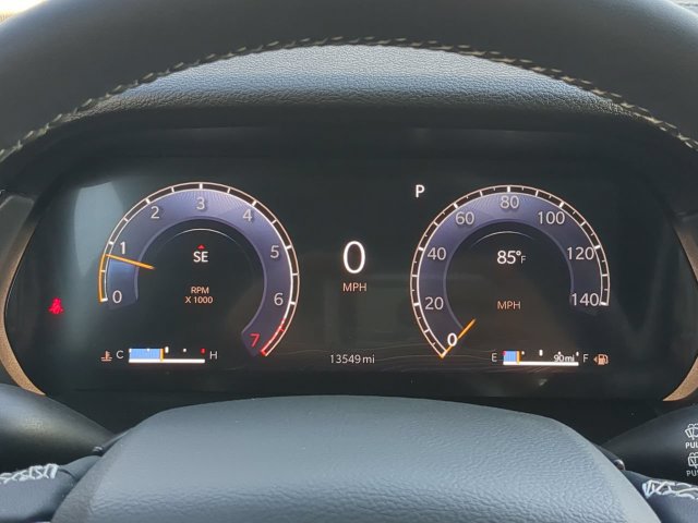 Certified 2025 Jeep Grand Cherokee Altitude AWD/4WD image 31