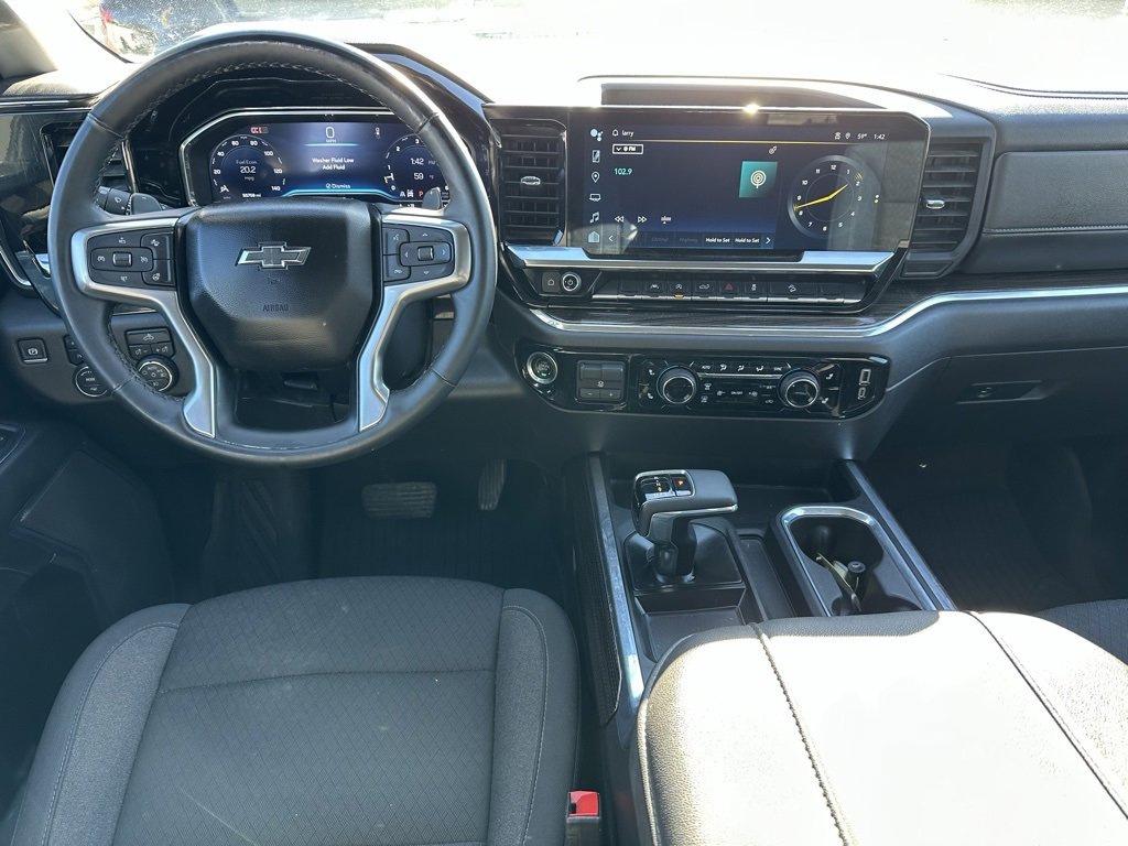Used 2024 Chevrolet Silverado 1500 LT Trail Boss w/ Protection Package image 4