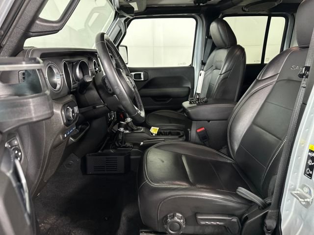 Used 2023 Jeep Wrangler Unlimited Sahara w/ Cold Weather Group image 11