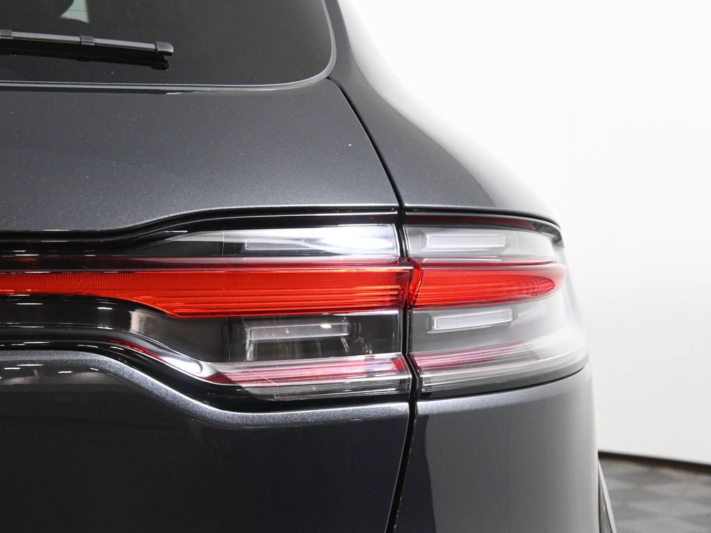 New 2026 Porsche Macan AWD/4WD image 13