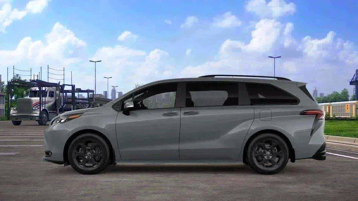 New 2026 Toyota Sienna XLE Woodland Edition AWD/4WD image 92