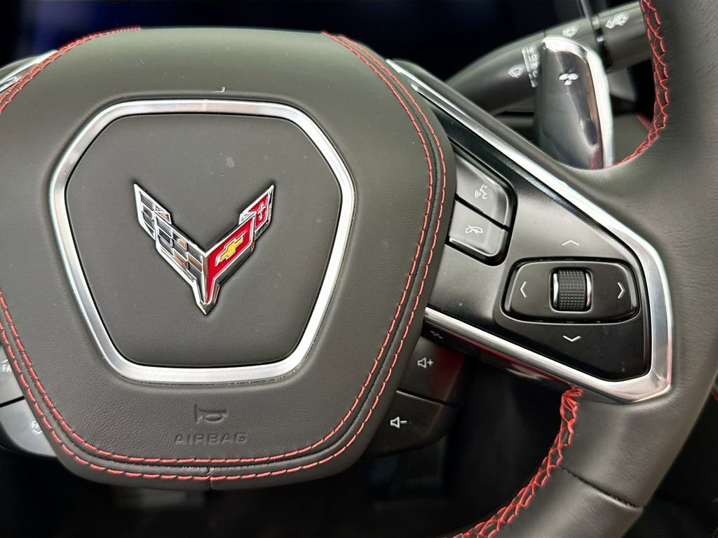 Used 2026 Chevrolet Corvette Stingray Convertible w/ 1LT RWD image 12