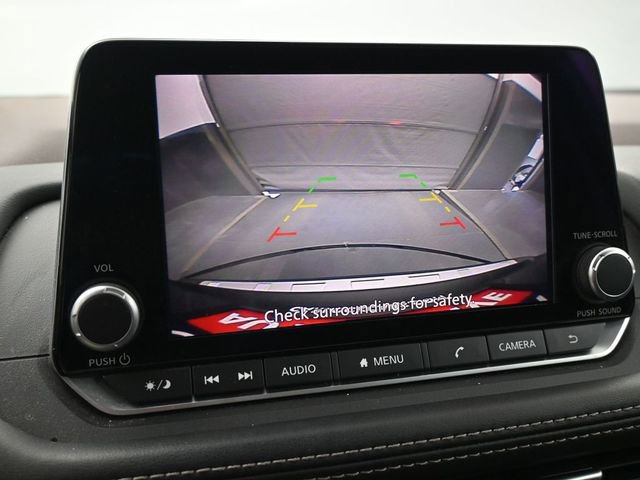 Used 2023 Nissan Rogue S image 24