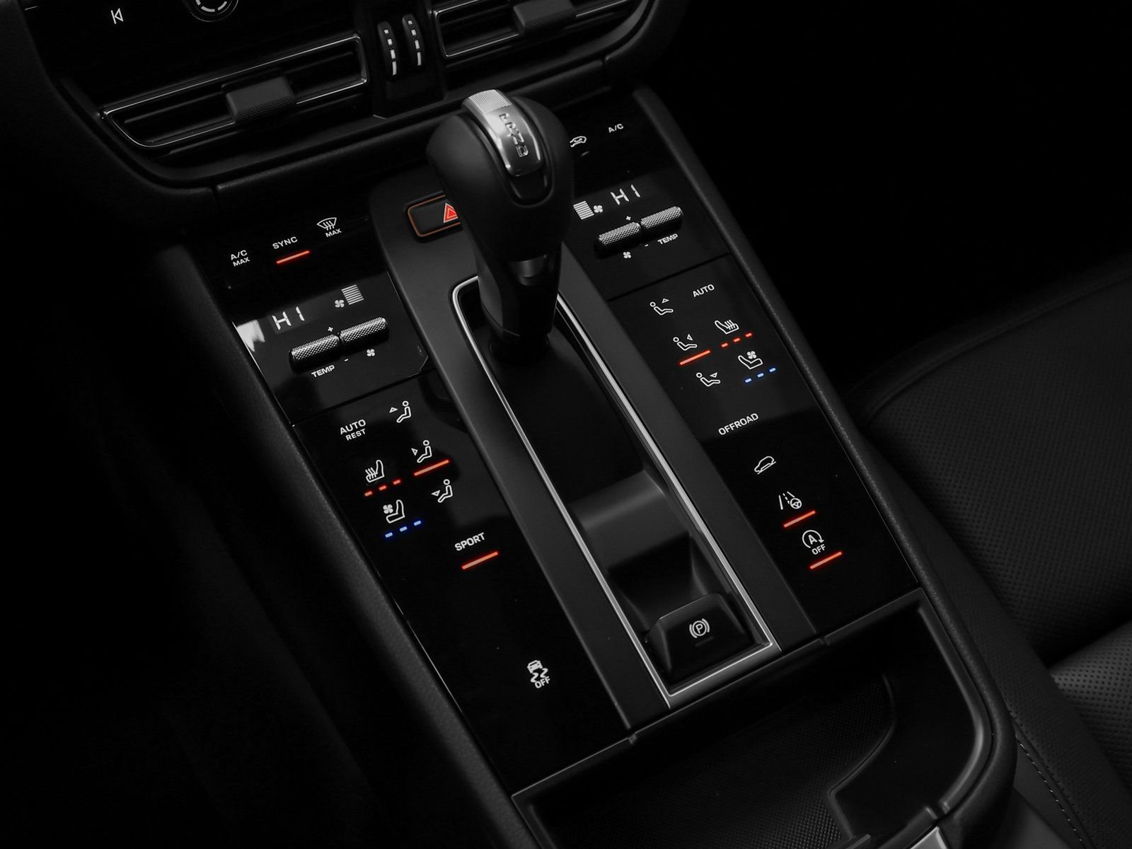 Certified 2026 Porsche Macan AWD/4WD image 31