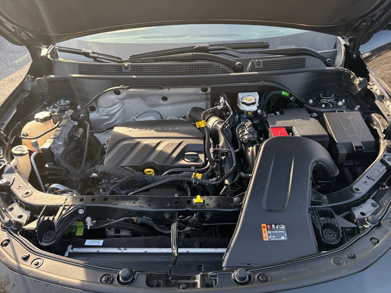 Used 2025 Buick Envista Sport Touring image 31