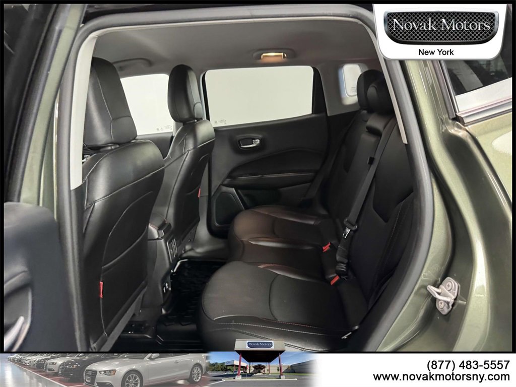 Used 2021 Jeep Compass Trailhawk image 11