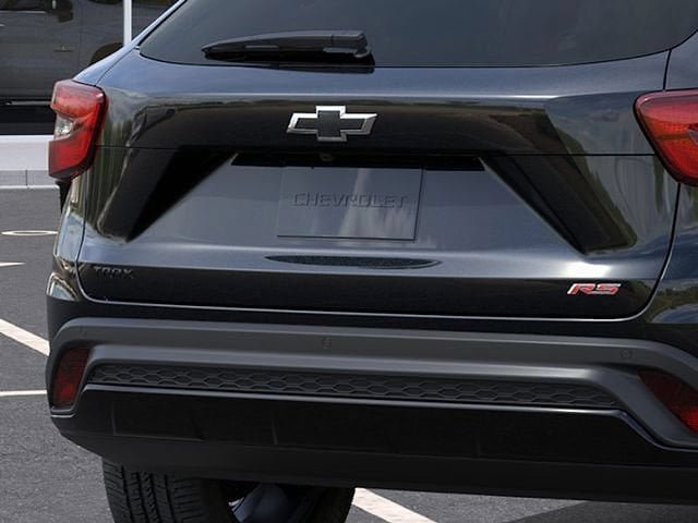 New 2026 Chevrolet Trax RS w/ Driver Confidence Package FWD image 14