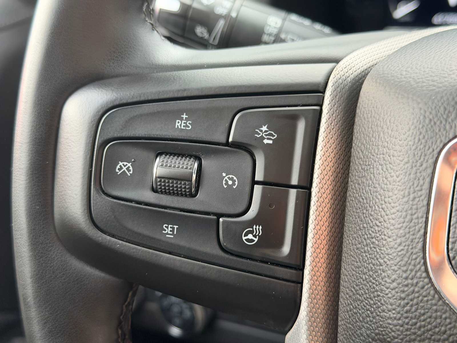 Used 2023 GMC Yukon Denali image 27