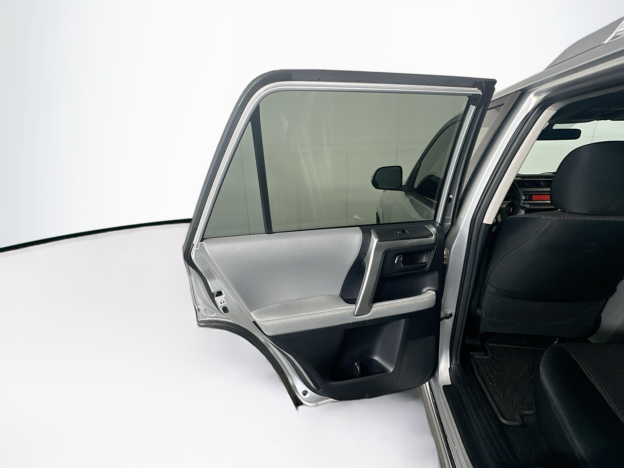 Used 2013 Toyota 4Runner SR5 RWD image 23
