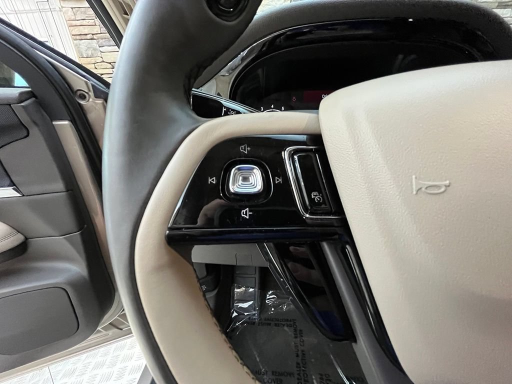 Used 2020 Lincoln Corsair Reserve w/ Equipment Group 201A AWD/4WD image 37
