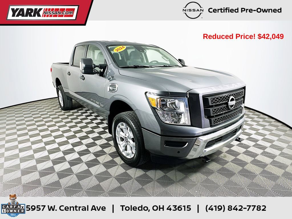Certified 2024 Nissan Titan SV w/ SV Convenience Package image 1