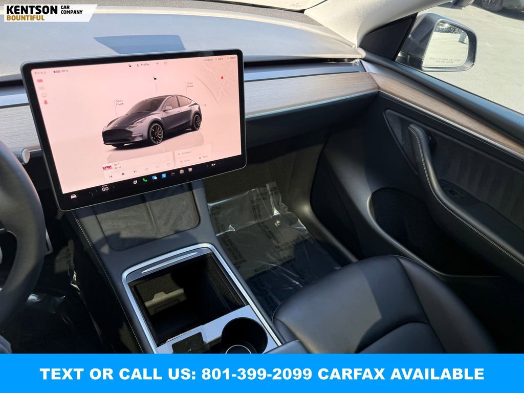 Used 2023 Tesla Model Y Performance AWD/4WD image 20