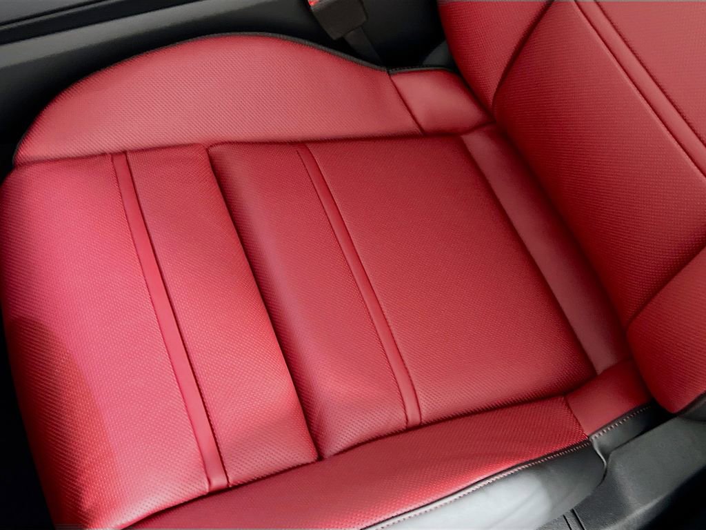 New 2026 Porsche Cayenne image 22