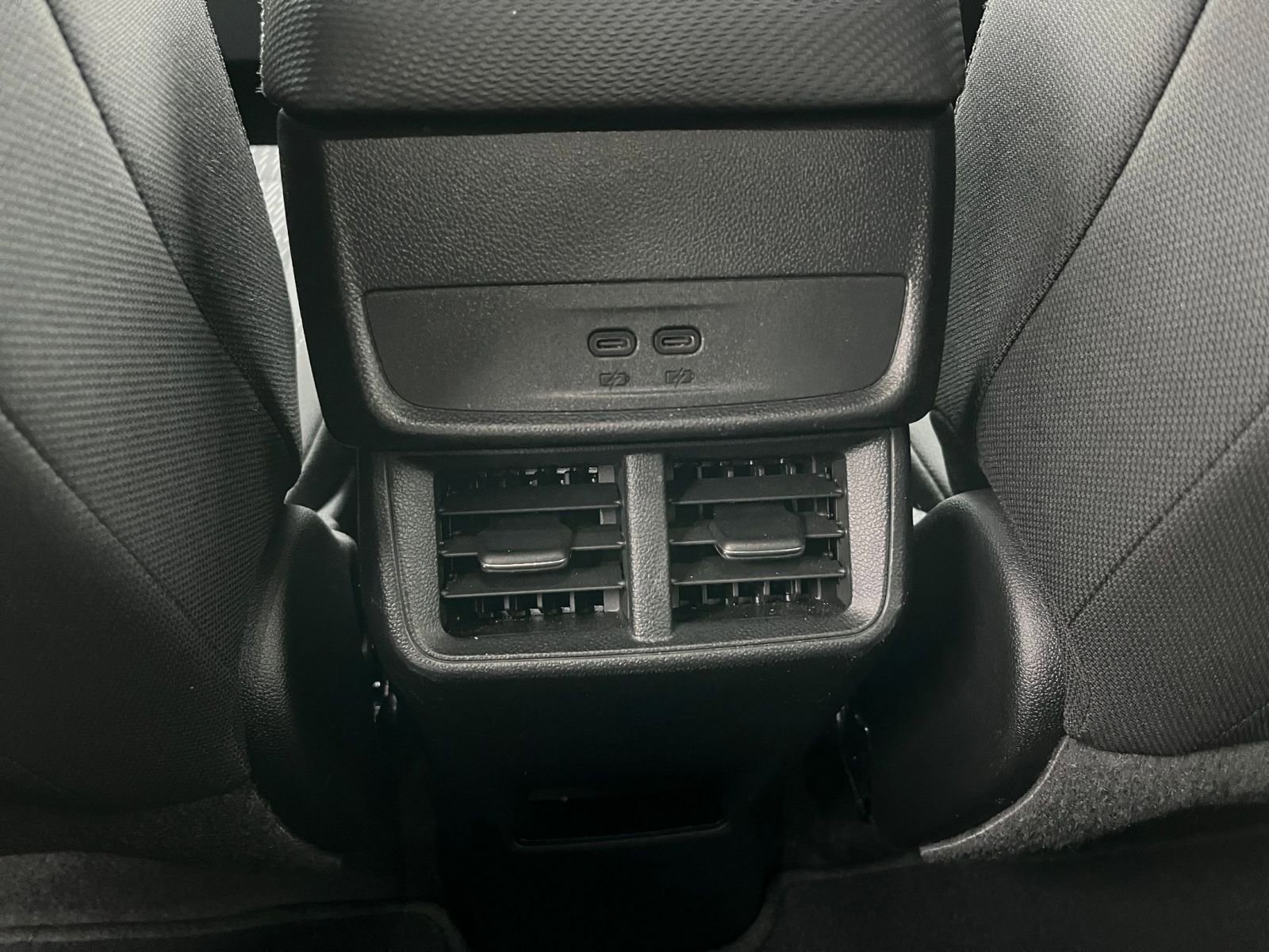 Used 2025 Chevrolet Equinox LT image 23