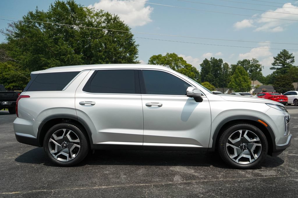 Used 2024 Hyundai Palisade SEL AWD/4WD image 2