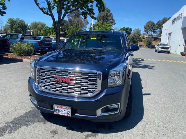 Used 2019 GMC Yukon Denali image 3