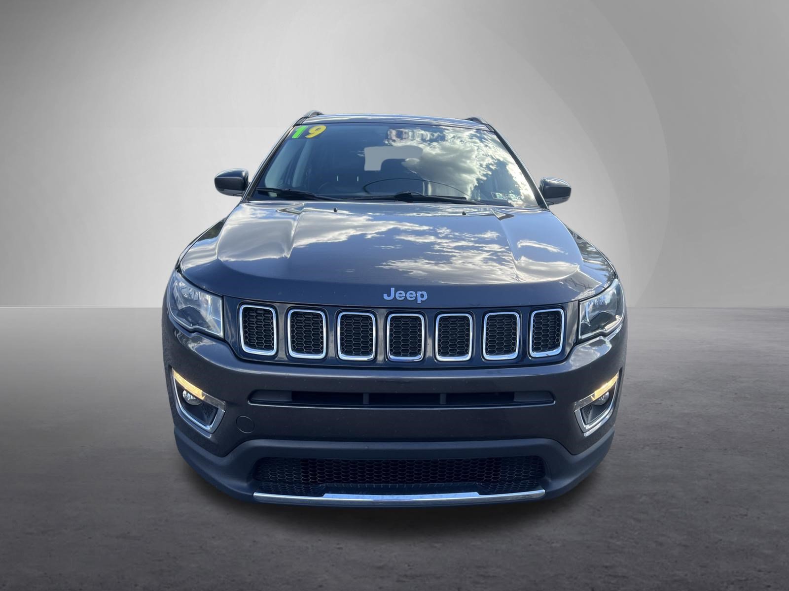 Used 2019 Jeep Compass Limited AWD/4WD image 9