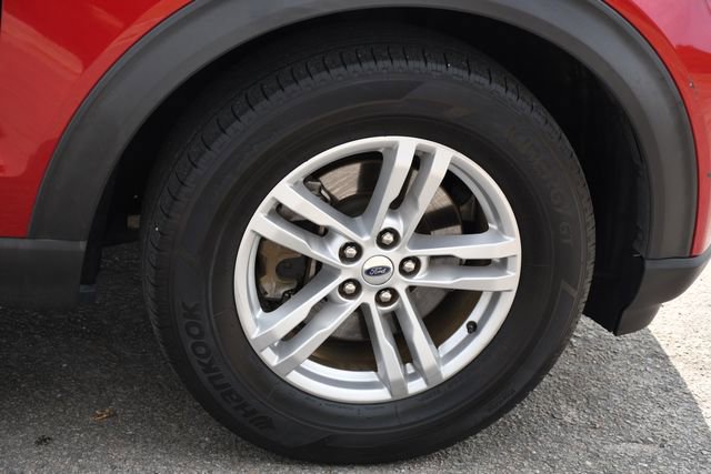 Used 2020 Ford Explorer XLT w/ Equipment Group 202A image 16