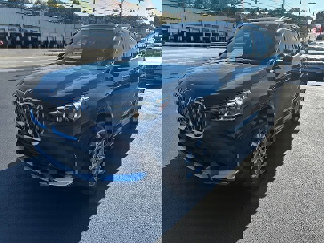 New 2026 BMW X1 xDrive28i w/ Technology Package image 3