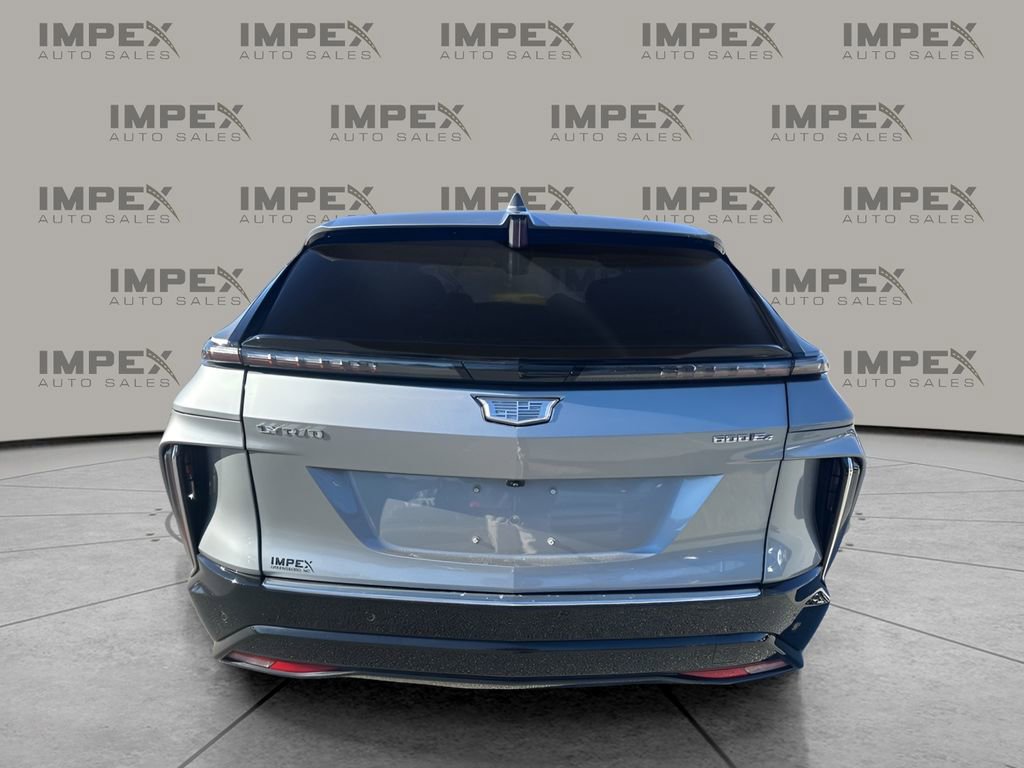 Used 2024 Cadillac Lyriq Luxury w/ LPO, Floor Liner Package image 4