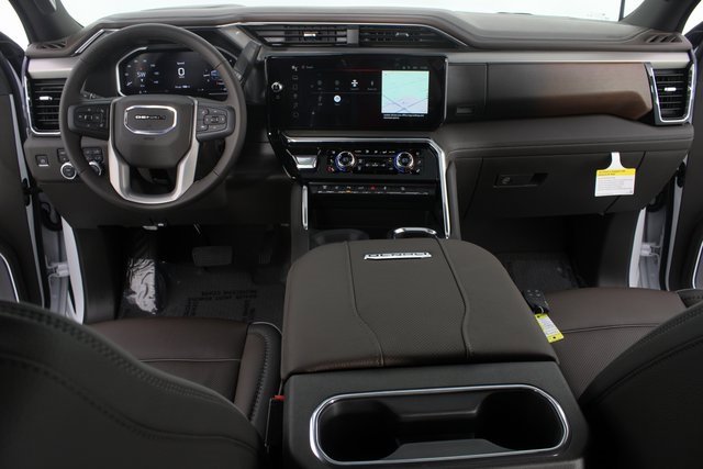 New 2026 GMC Sierra 3500 Denali w/ Denali Reserve Package image 13