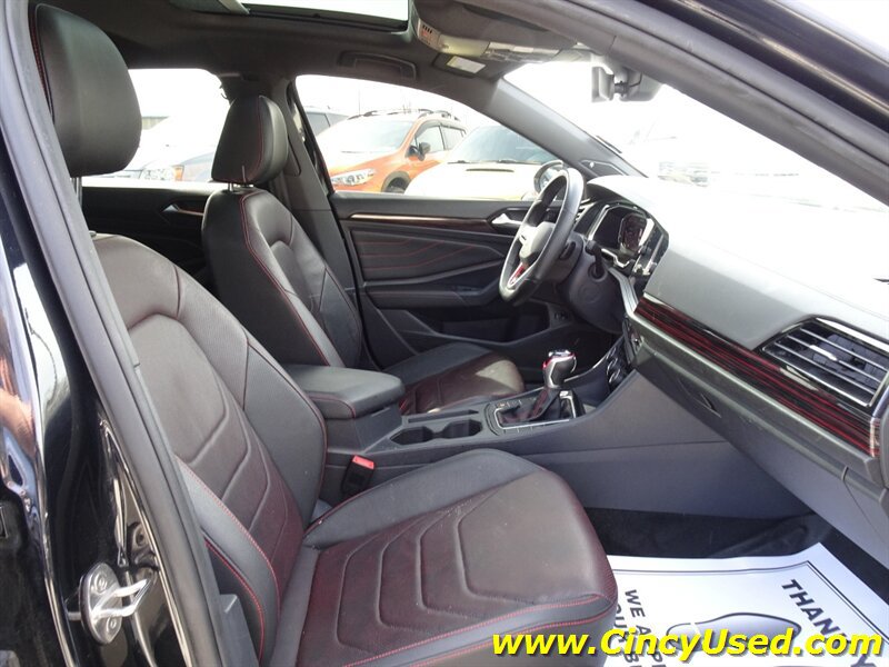 Used 2022 Volkswagen Jetta GLI Autobahn FWD image 14